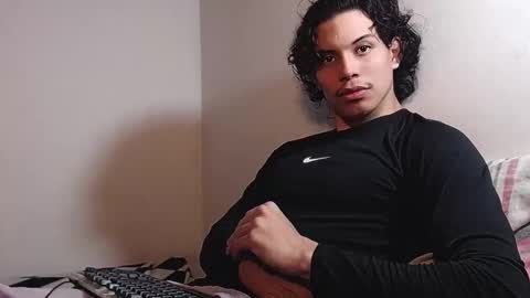ZAmbrano online show from 04/21/26, 05:58