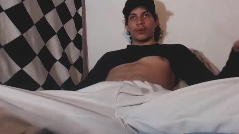 ZAmbrano online show from 05/09/26, 03:56