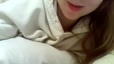 layannalea online show from 12/10/24, 05:39