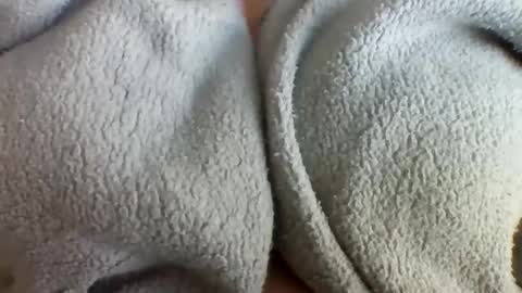 layannalea online show from 04/05/26, 02:09