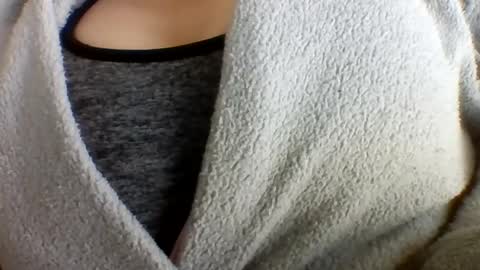 layannalea online show from 04/24/26, 05:26