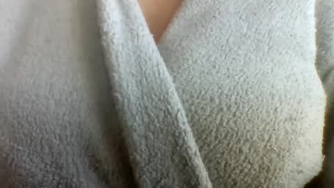 Snapshot of layannalea chatting on 06/22/26, 03:25 layannalea online show from 06/22/26, 03:25