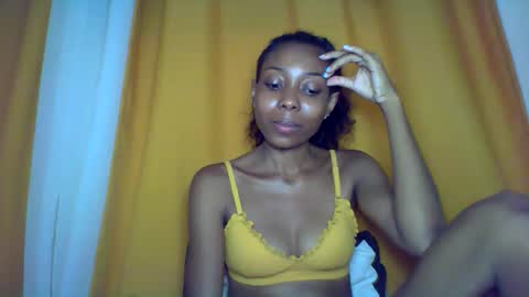 layannek online show from 12/03/25, 07:12