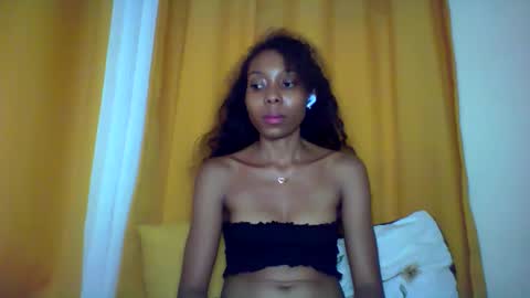 layannek online show from 01/05/26, 05:49