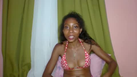 layannek online show from 03/17/26, 06:44