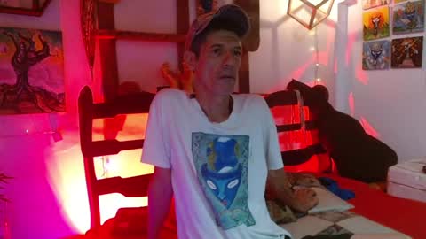 Laye19 online show from 02/09/25, 11:36