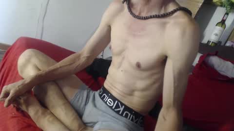 Laye19 online show from 03/09/25, 08:42