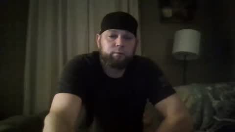 Snapshot of layinlow42 chatting on 01/01/25, 08:13 layinlow42 online show from 01/01/25, 08:13