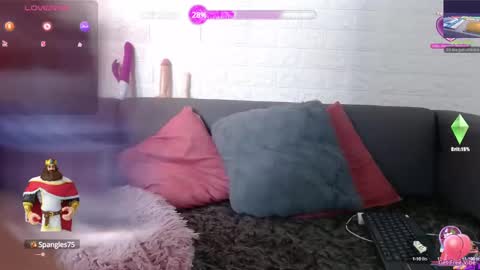 Layla online show from 01/30/25, 04:06