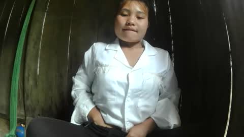 layla_999 online show from 05/30/26, 04:31