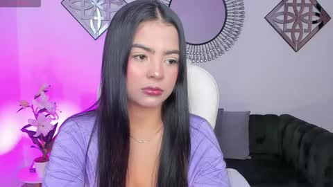 Layla Breezee online show from 01/06/26, 01:04