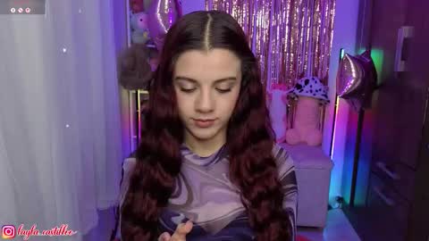 Layla online show from 03/19/26, 06:01