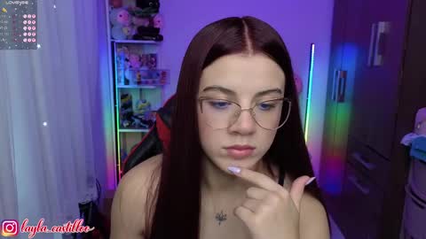 Layla online show from 04/21/26, 06:44