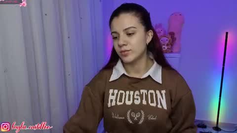 Snapshot of layla_castilloo chatting on 06/29/26, 11:27 Layla online show from 06/29/26, 11:27
