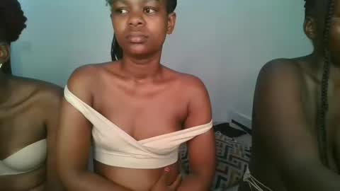 layla_cutiee online show from 03/06/26, 09:17