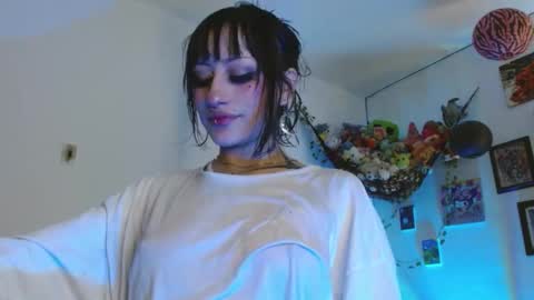layla_quinn online show from 02/18/26, 06:04