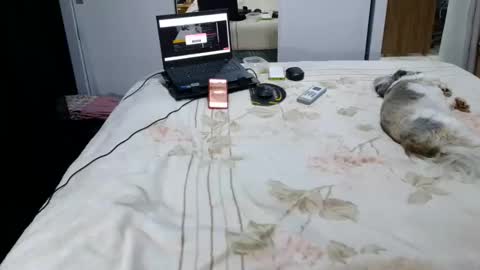 kelly online show from 10/09/25, 04:54