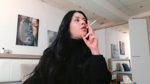 Snapshot of laylacruz chatting on 02/18/25, 06:26 laylacruz online show from 02/18/25, 06:26