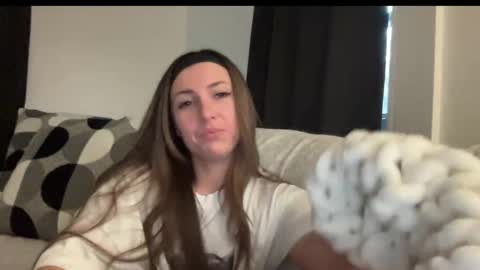 Snapshot of laylahlaylah1 chatting on 11/10/25, 01:21 laylahlaylah1 online show from 11/10/25, 01:21