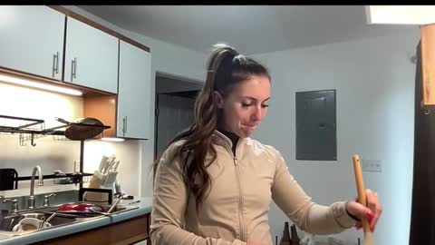 Snapshot of laylahlaylah1 chatting on 11/11/25, 04:07 laylahlaylah1 online show from 11/11/25, 04:07