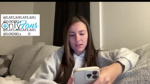 Snapshot of laylahlaylah1 chatting on 12/17/25, 10:10 laylahlaylah1 online show from 12/17/25, 10:10