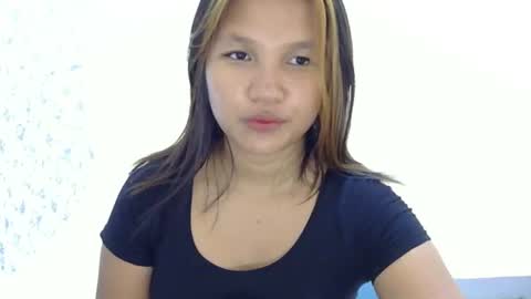 Snapshot of laylanimfa chatting on 06/15/26, 09:00 Nimfa online show from 06/15/26, 09:00