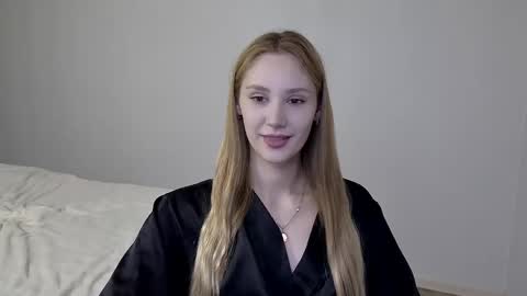 Laylla001 online show from 12/04/24, 05:38