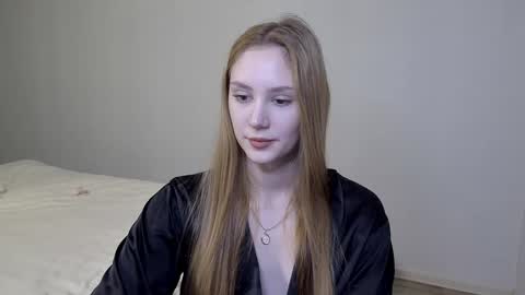 Laylla001 online show from 01/08/25, 06:09