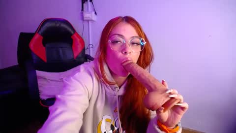 Vannessa  online show from 02/10/25, 07:07