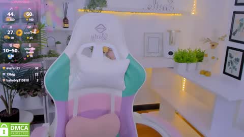 layriantavee online show from 01/29/25, 10:05