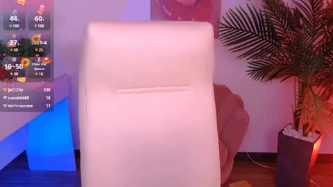 layriantavee online show from 02/05/25, 01:00