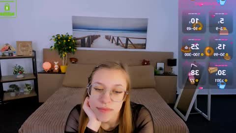 layriantavee online show from 02/18/25, 10:05