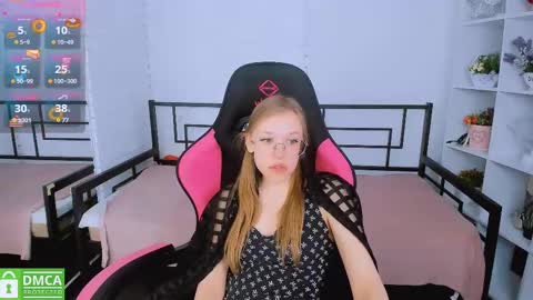 layriantavee online show from 03/11/25, 11:01