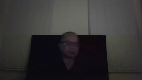Snapshot of lazy_bad_boy chatting on 06/15/26, 11:40 lazy_bad_boy online show from 06/15/26, 11:40