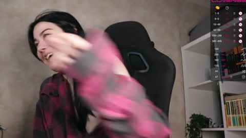 Snapshot of lazynut chatting on 12/07/24, 04:20 Lisa online show from 12/07/24, 04:20