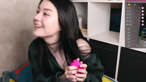 Snapshot of lazynut chatting on 01/16/25, 04:49 Lisa online show from 01/16/25, 04:49