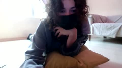Snapshot of lazzy4ngel chatting on 01/16/25, 08:14 lazzy4ngel online show from 01/16/25, 08:14