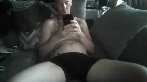 Snapshot of ldt1994 chatting on 07/08/26, 06:45 ldt1994 online show from 07/08/26, 06:45