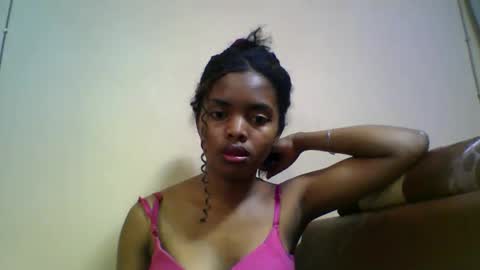 lea96546 online show from 11/01/25, 04:03