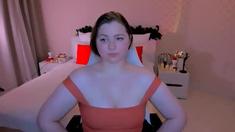 lea__luna online show from 12/16/25, 02:33