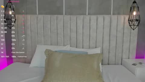    online show from 11/03/25, 05:58