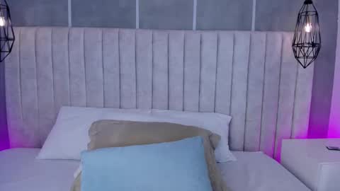    online show from 03/27/26, 06:51