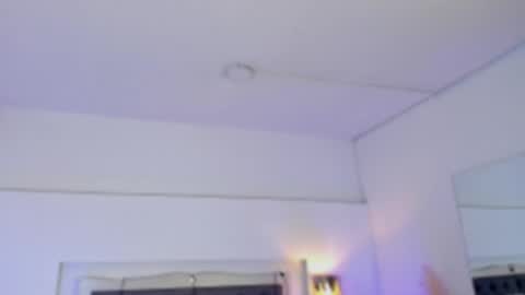 lea_walkerr online show from 04/21/26, 01:42