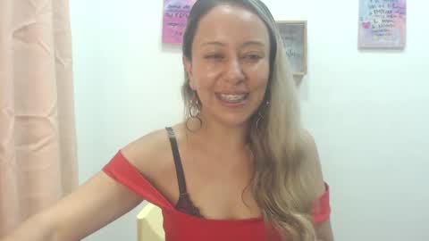 leah_susman online show from 03/05/25, 01:21