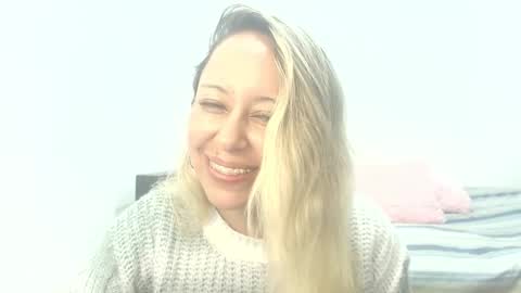 leah_susman online show from 11/13/25, 04:33