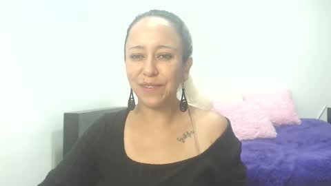 leah_susman online show from 11/23/25, 02:00