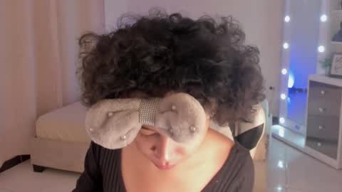 leahaltomm online show from 02/16/25, 07:05