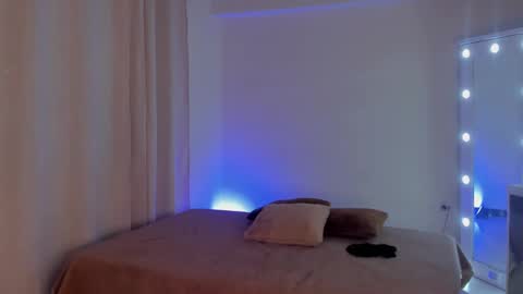 leahaltomm online show from 02/26/25, 12:16