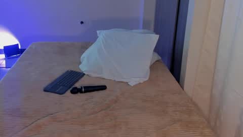 leahaltomm online show from 03/05/25, 10:10