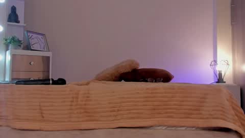 leahaltomm online show from 03/09/25, 09:36